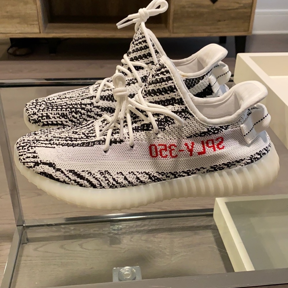 NEW Yeezy Boost 350 V2